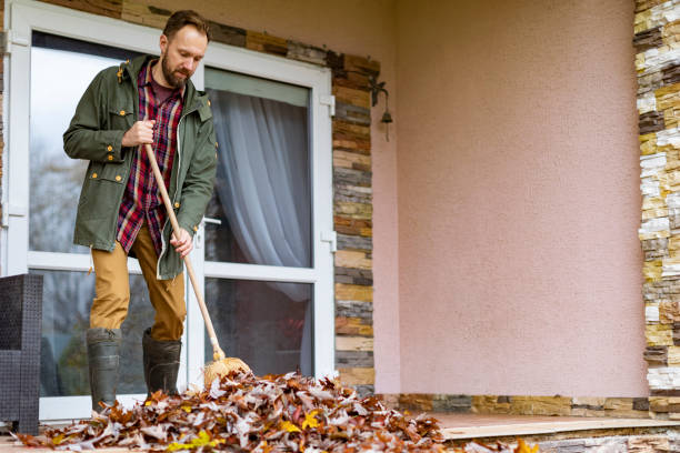 Best Yard Cleanup Services  in Flushing, MI